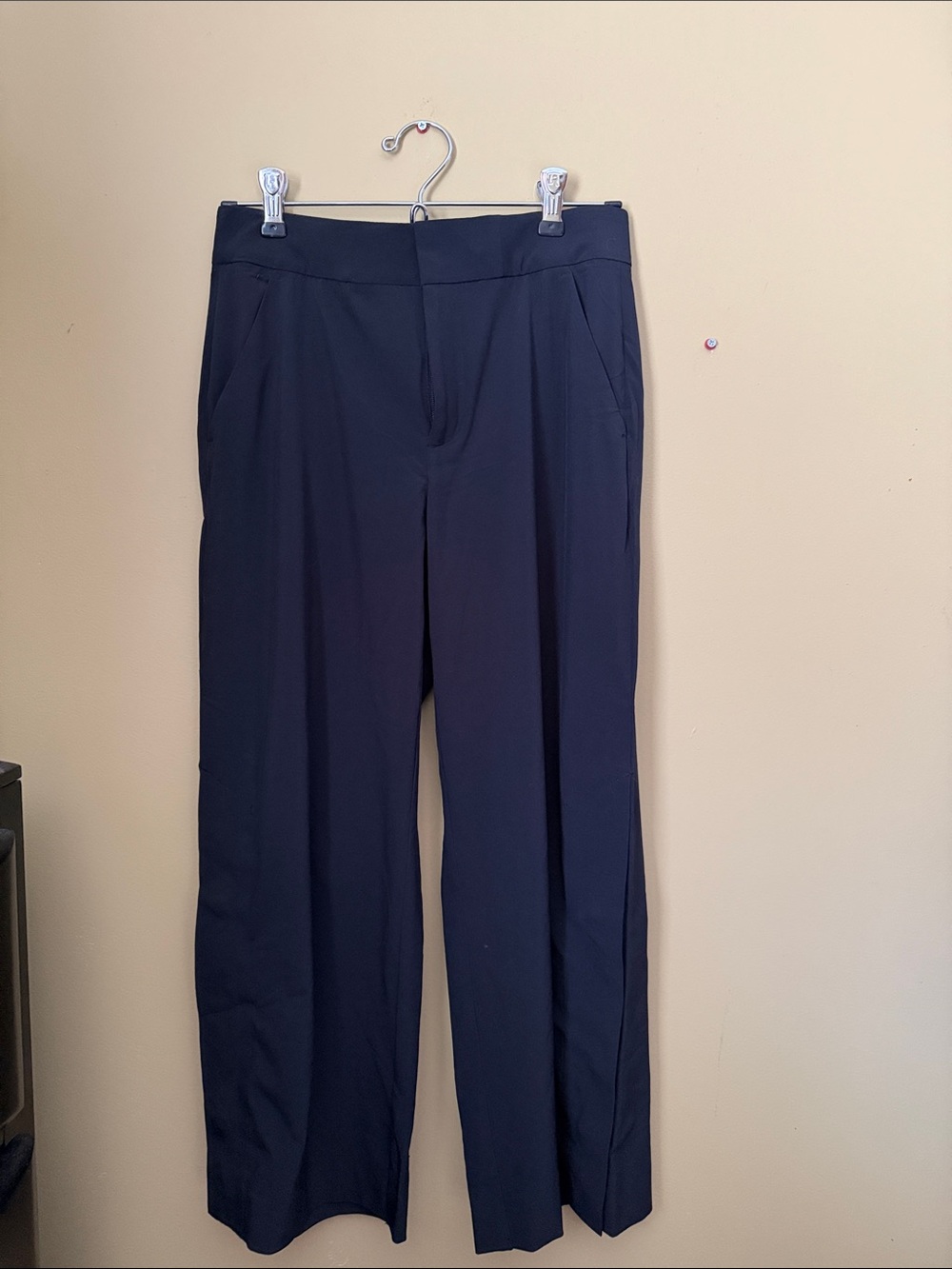 Athleta Cropped Black Pants, Size 0